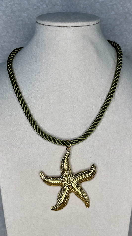 Collier TAO